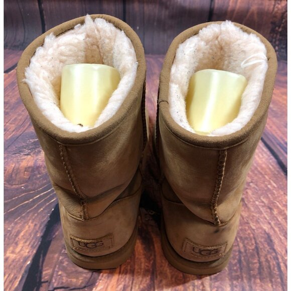 UGG Classic Short Chestnut Brown Boots 1019646K Big Kids Girls 6/38 (t7j) - Picture 4 of 10